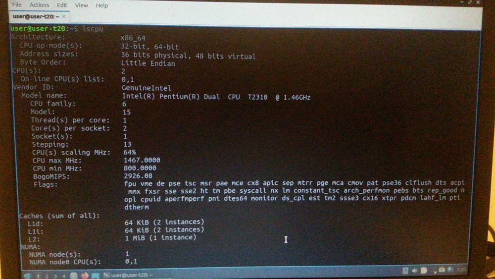 Лаптоп Toshiba Satellite L40-14F с дефекти за лека работа или за части