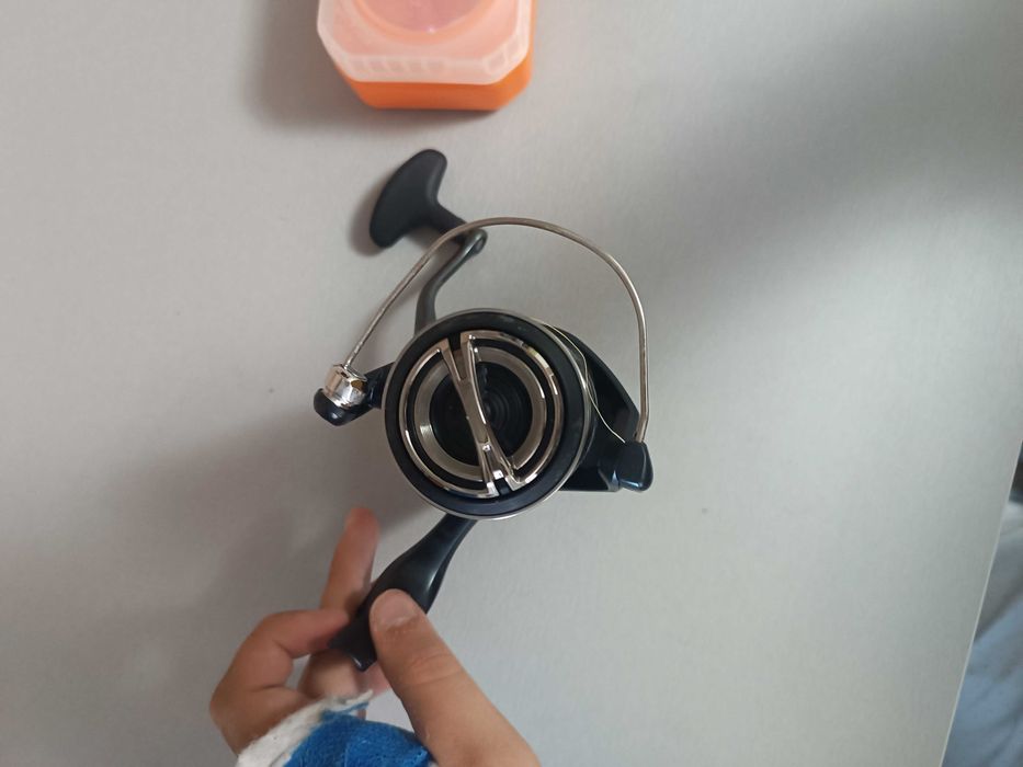 Въдица Shimano Yasei Zander Jig   и макара Shimano Miravel 4000