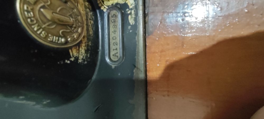 Срочно продам Швейная машинка Singer