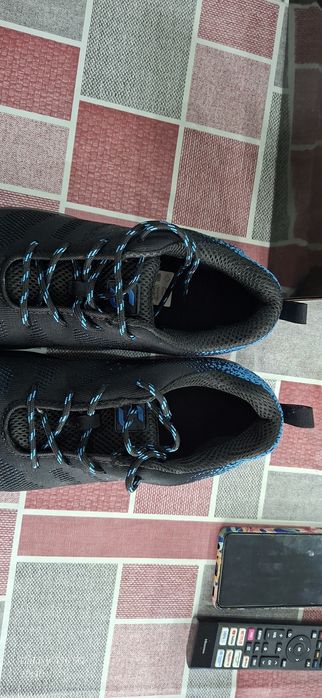 Работни обувки с бумбе