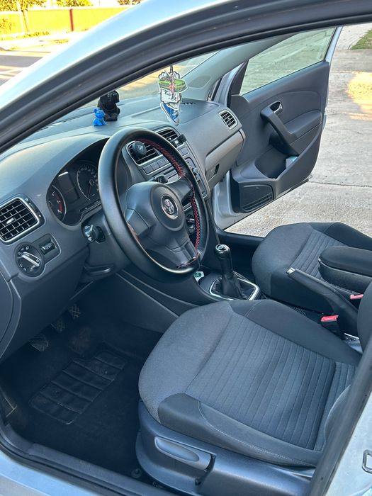 VOLKSWAGEN Polo 2012 — imagine 5