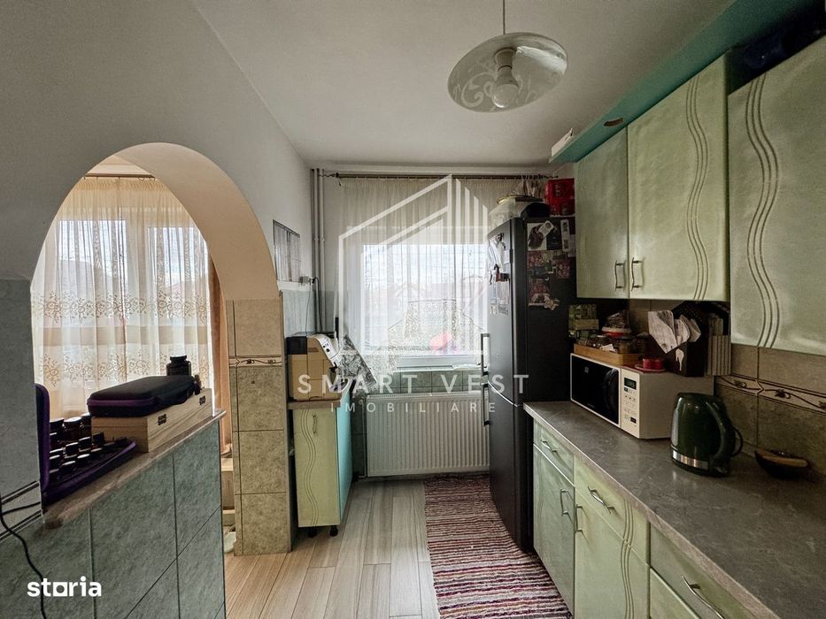 Casa spatioasa de vanzare | 275 mp (cu beci) | Zona Unio