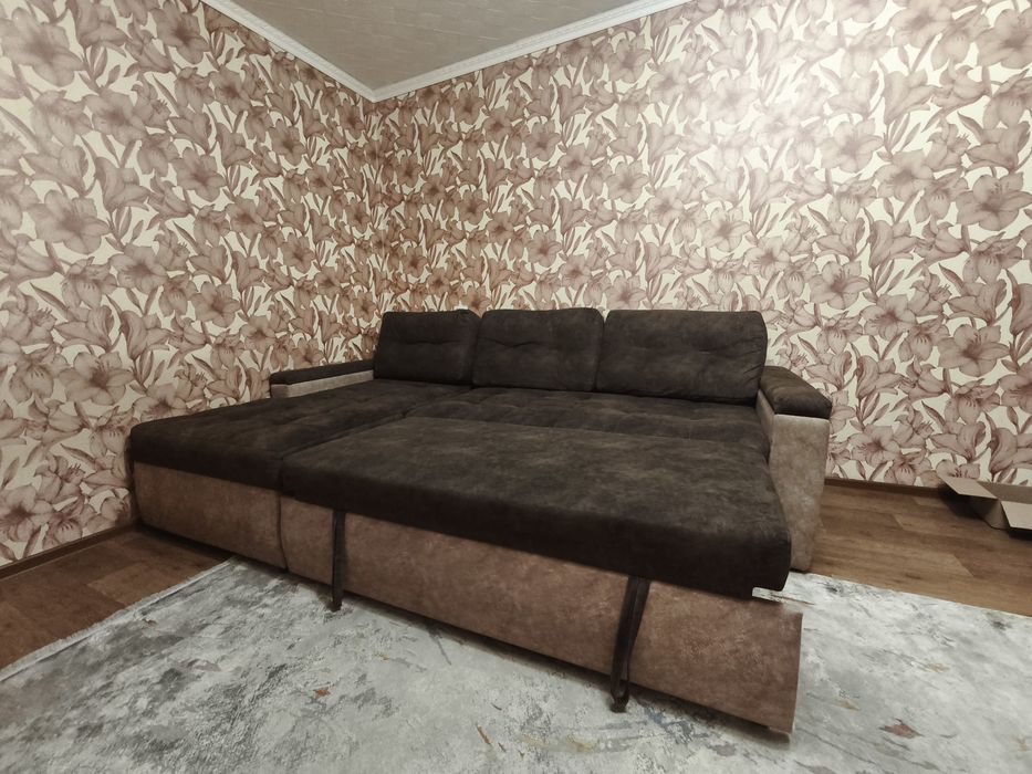 Диван в хорошем состоянии