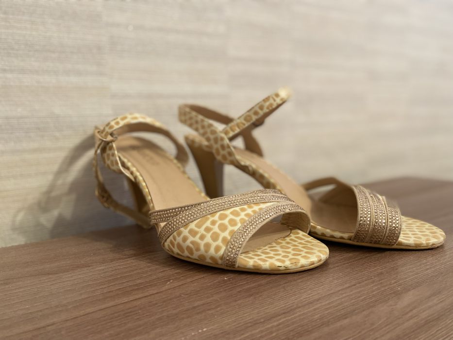 Босоножки 41 р-р