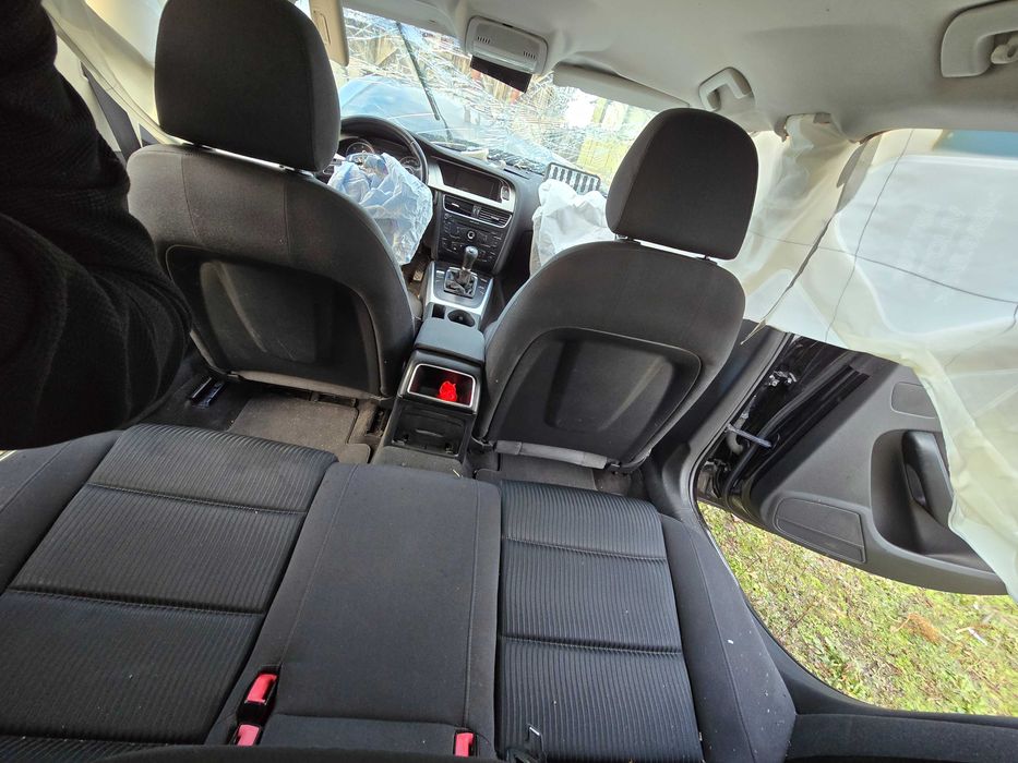 Audi A4B8 - Avariat - 2.0 TDI - CAG