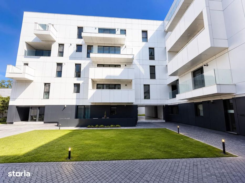 Prima inchiriere | 2 camere  Unirii - Decebal| 63 mp | Balcon generos