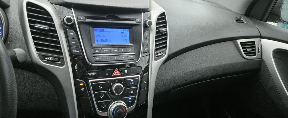 Urgent vând Hyundai i30