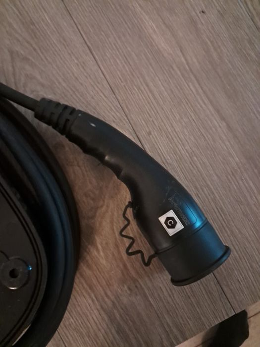 Stație încărcare vehicule electrice ORBIS Wifi