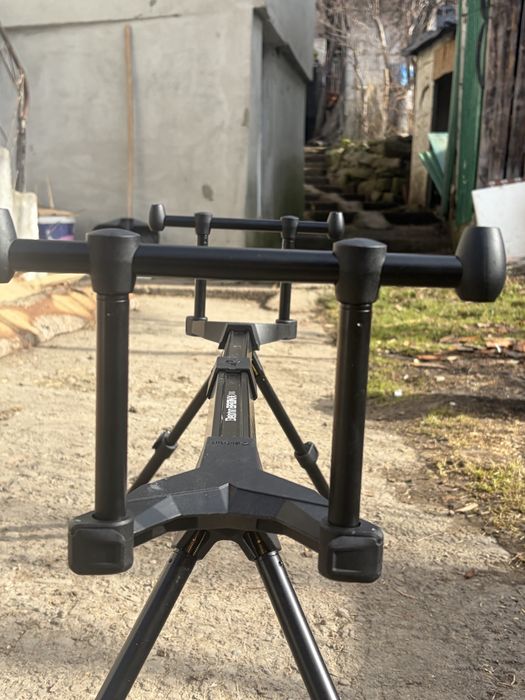 Rod pod 2 posturi Delphin Bronx 2g stalk