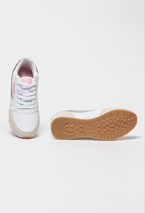 Маратонки Fila от еко кожа и текстил !