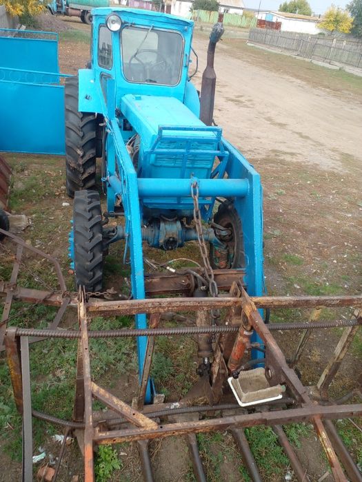 Трактор Т-40.кун.вилы