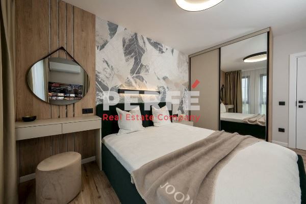 Продава се Двустаен апартамент в Бургас, Славейков - 71 кв.м за 2300 €/кв.м - Снимка #3