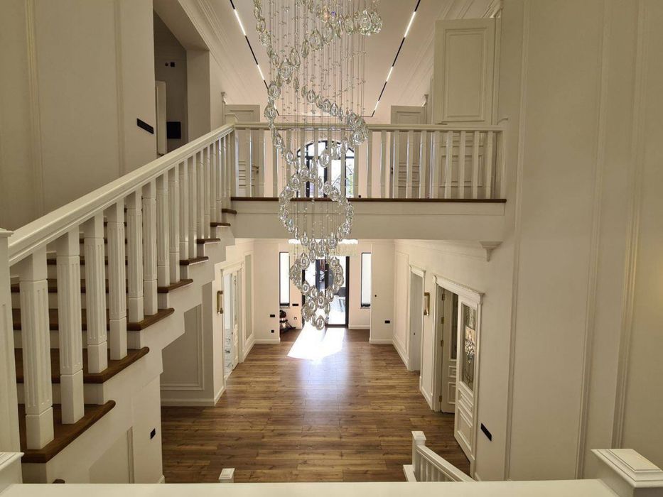 Евро дом Никитина   3 соток 7 комнат качественный ремонт