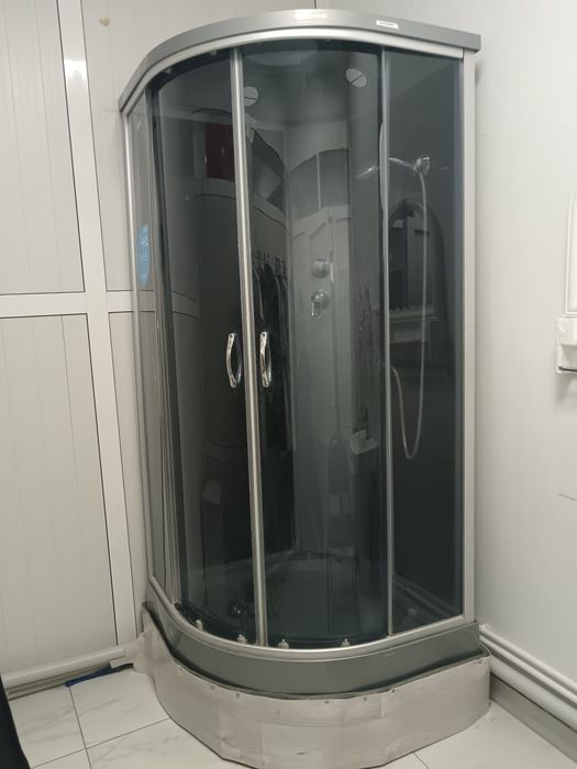 Душқа арналған кабинка. Душевая кабинка