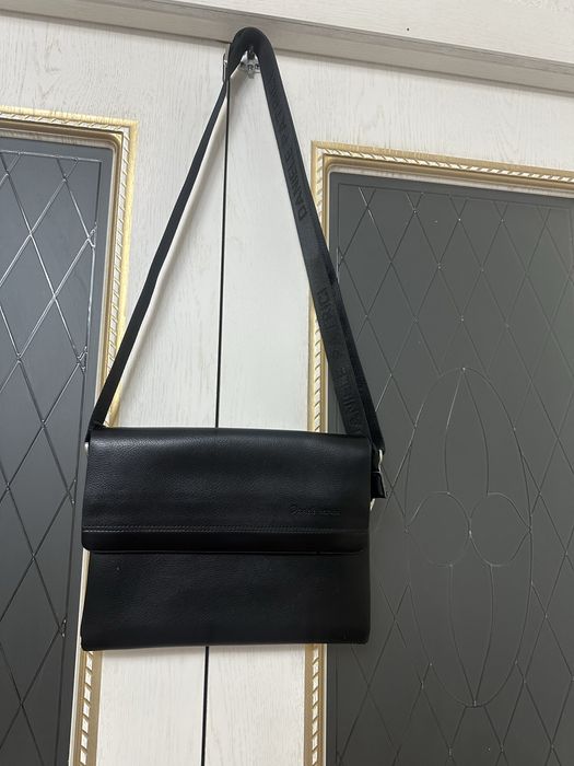 Продам сумочку для студента
