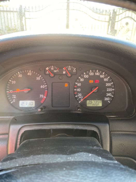 VW PASAT 1.6 benzina/gaz