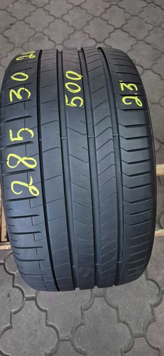 Pirelli 285/30/20