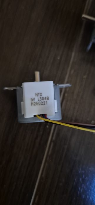 Motorase curent continu 5V