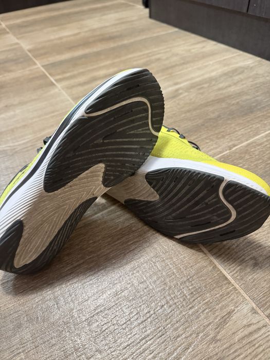 New Balance маратонки за бягане