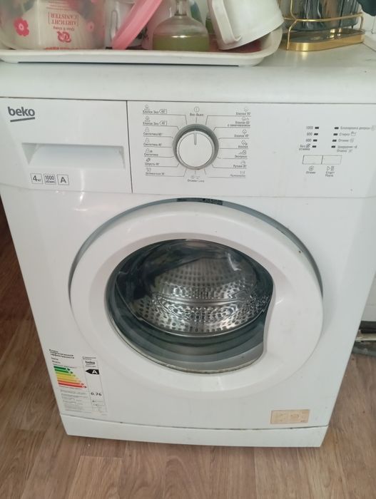 Продам стиральную машинку