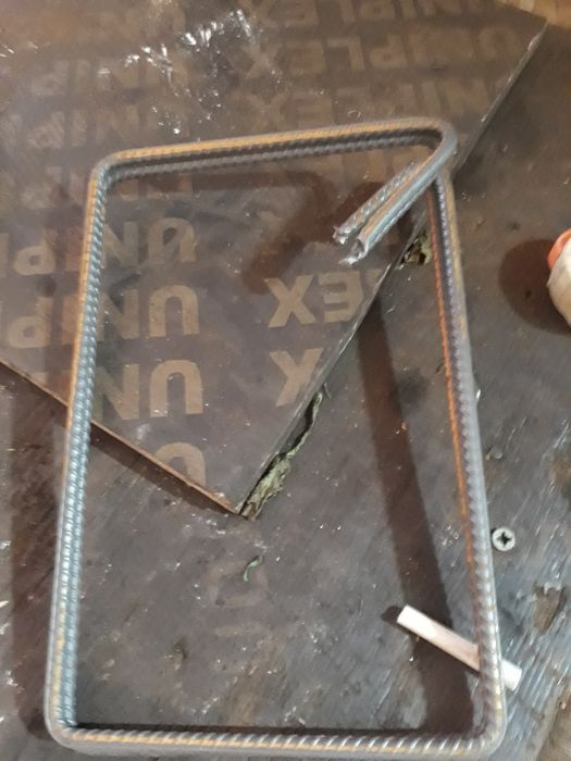 Etrieri  din otel beton