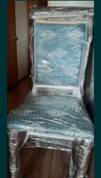 Продаётся стулья