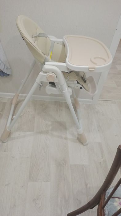 Продам стульчик для кормления