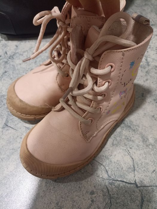 Продам ботиночки