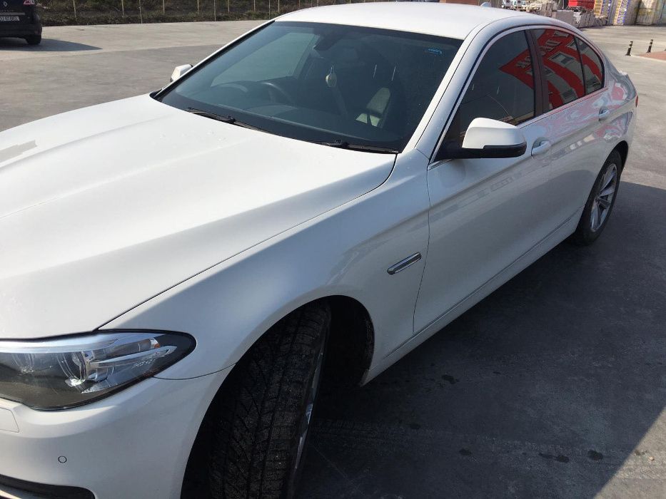 Dezmembrez piese BMW Seria 5 F10 LCI