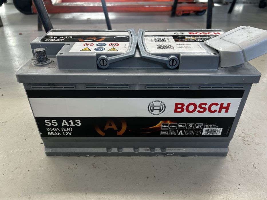 Акумулатор BOSCH AGM