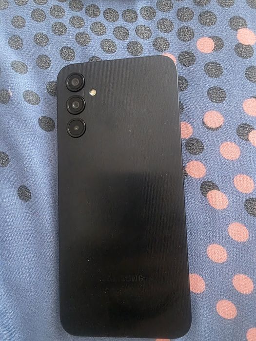 Vând schimb samsung a 14