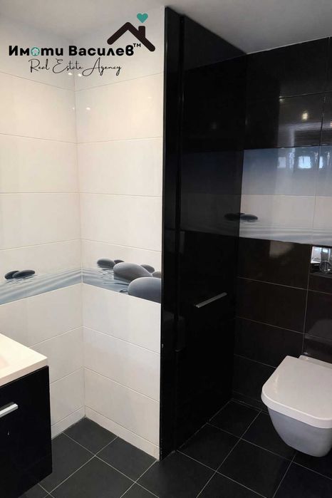 Дава се под наем Тристаен апартамент в София, Център - 85 кв.м за 797.64 € - Снимка #8