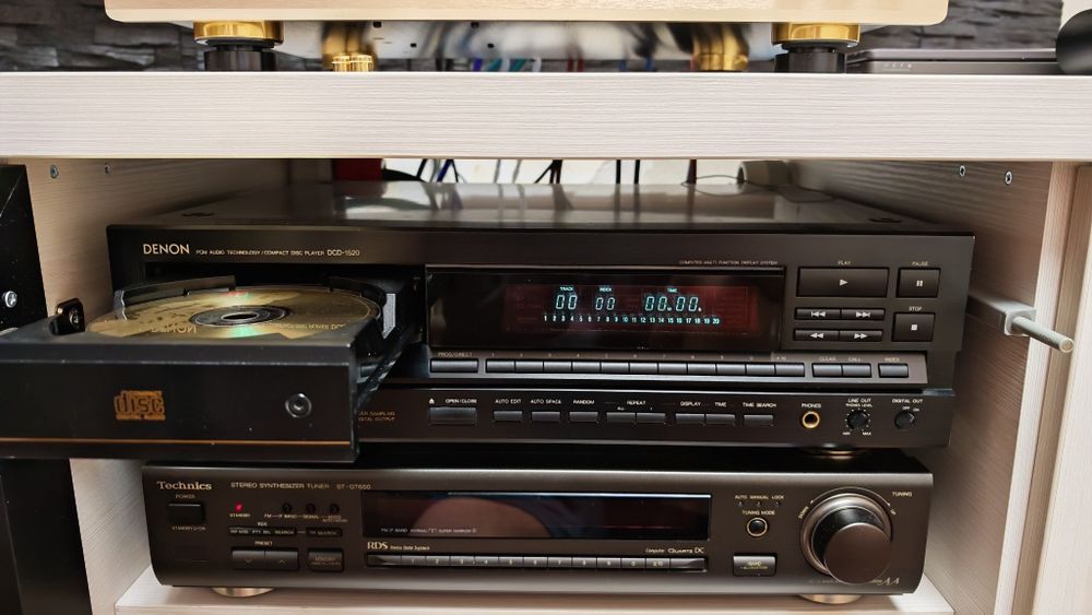 Arcam IrDac, Technics, Denon