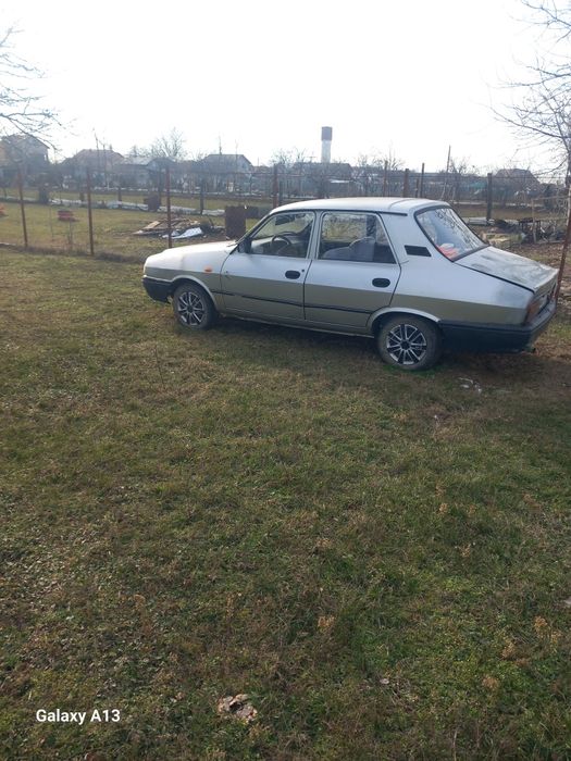 Vand masina  Dacia