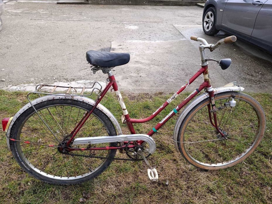 Vând bicicletă 200 lei