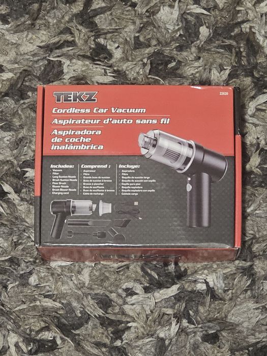 Aspirator pentru masina