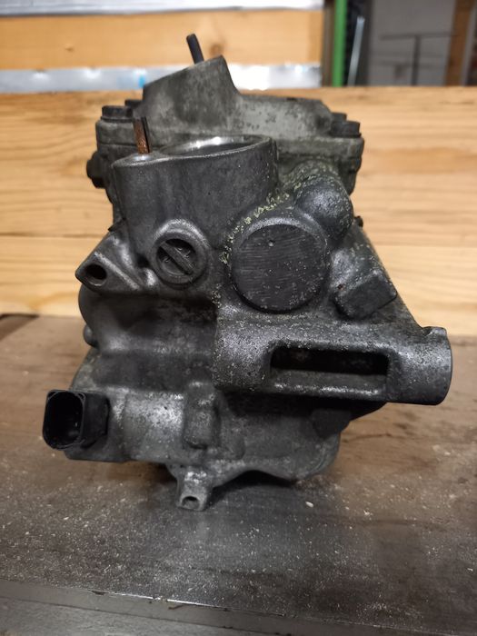 Компресор GOLF 1.9 TDI