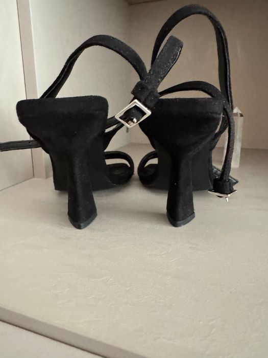 Сандали на ток Pull & Bear