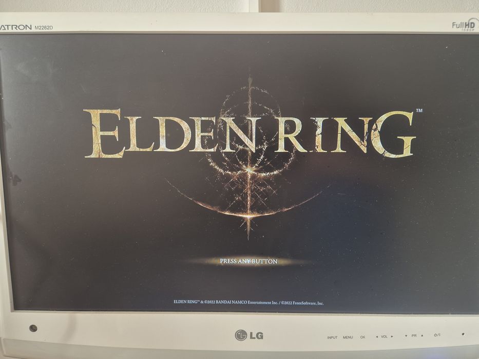 Playstation 4 Sony PS4 PS 4, 1 TB  complet+ 3 jocuri FIFA  23, CODuty