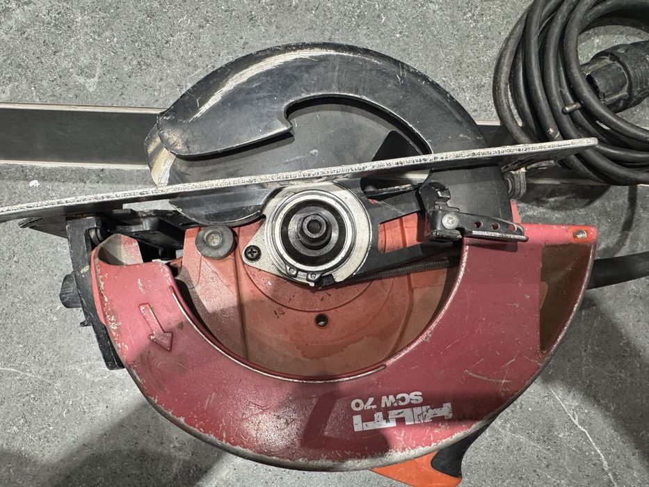 Циркулярная пила SCW 70