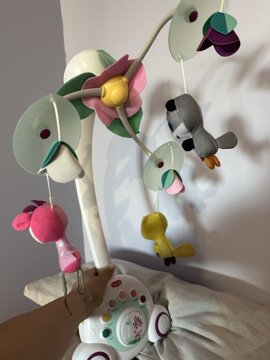 Въртележка за кошара - tiny love