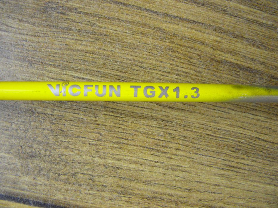 3бр Чисто Нов Качествен Федербал Бадминтон и Чисто Нови Перца