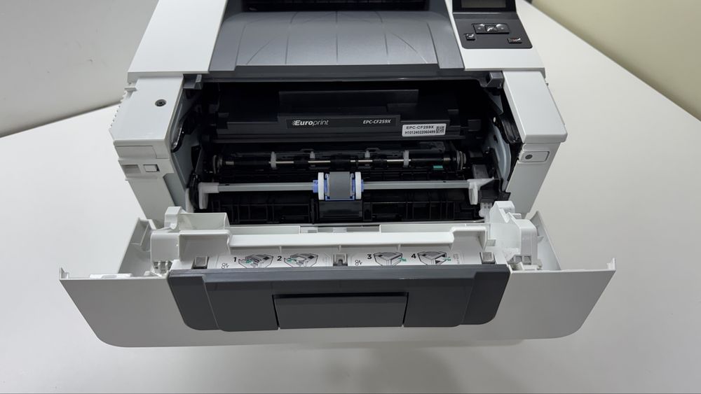 HP Laser Jet Pro M304a Самый мощный принтер