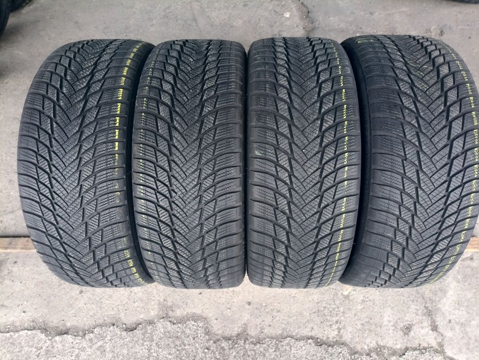 4 anvelope de iarna Bridgestone 245/45 R20 dot 1919