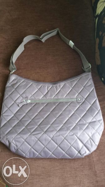 Дамска чанта