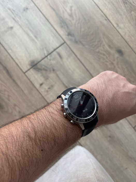 Продам Garmin Aviator