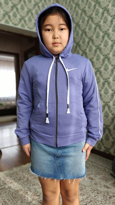 Одежда для девочки 7-9 лет