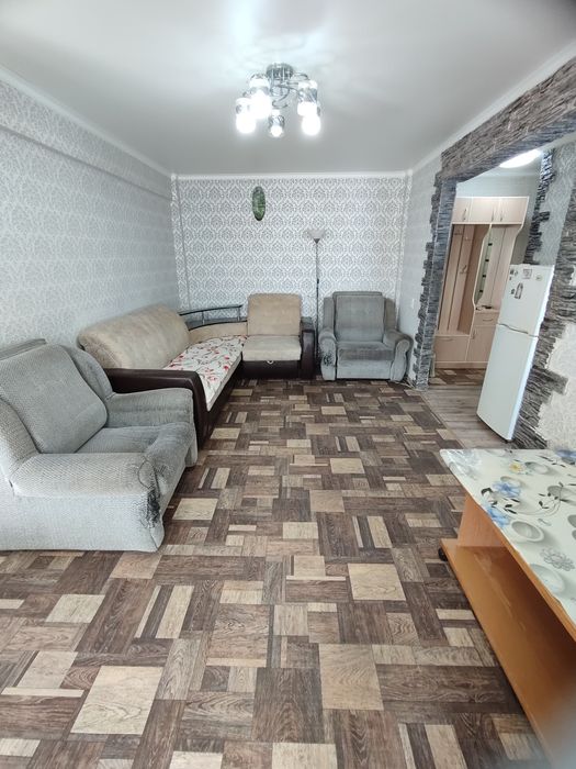Продается 2-комн (2-24, 3 эт)