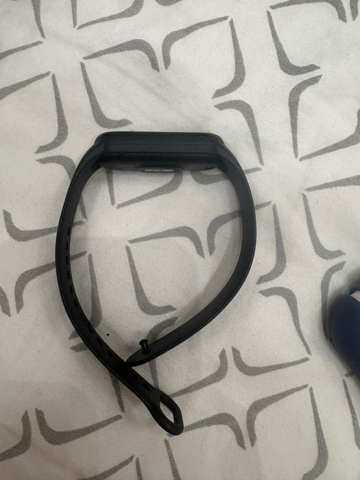 Часы Xiaomi mi 7 не работающие