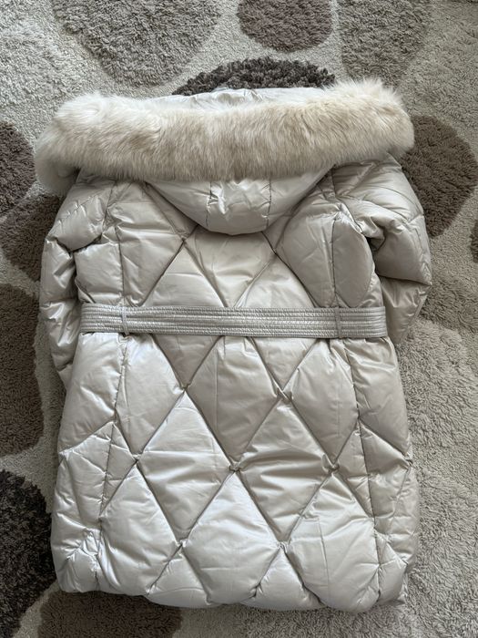 Продам Курту МаxМаra, размер 48